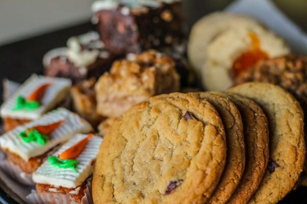 Aynie’s Assorted Dessert Tray - Image 8